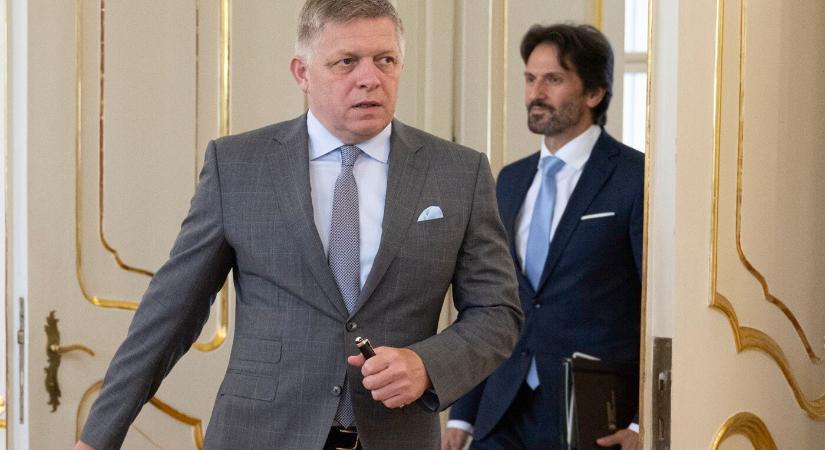 Inkább politikai blöffnek tűnik Fico semlegessége – nincs realitása a NATO-kilépésnek - Új Szó