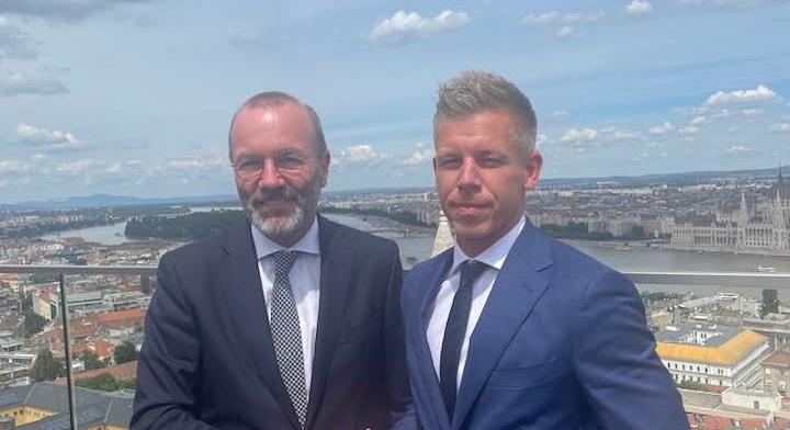 Tárgyalt Magyar Péter Manfred Weberrel Ukrajna kérdésében – teljesen más tartalommal, mint ahogy azt a kormánypropaganda hazudni szokta - Hódpress