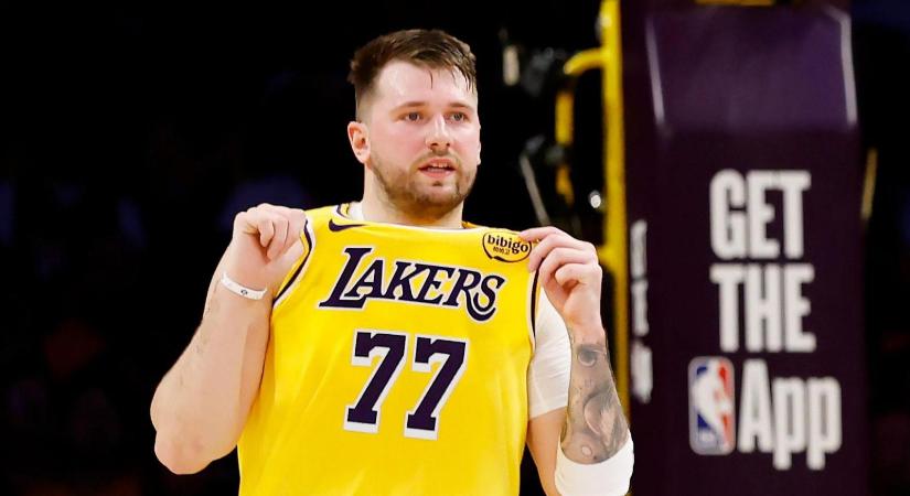 Rekordösszegért adják el a Los Angeles Lakerst - HírTV