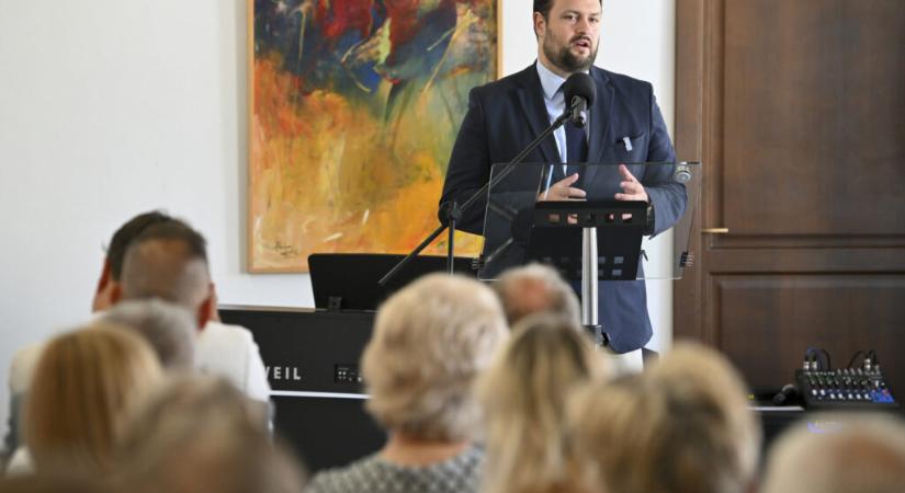 Nacsa Lőrinc: Jelentős összeg szerepel a határon túli magyarok támogatására a 2026-os költségvetésben - vasarnap.hu