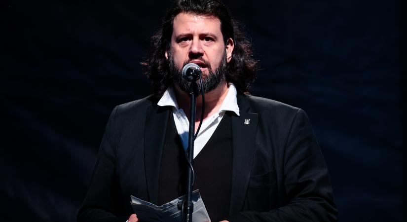 Itt a nagy trükk: Puzsér Róbert most társ, de holnap már a Tisza riválisa lehet - Index