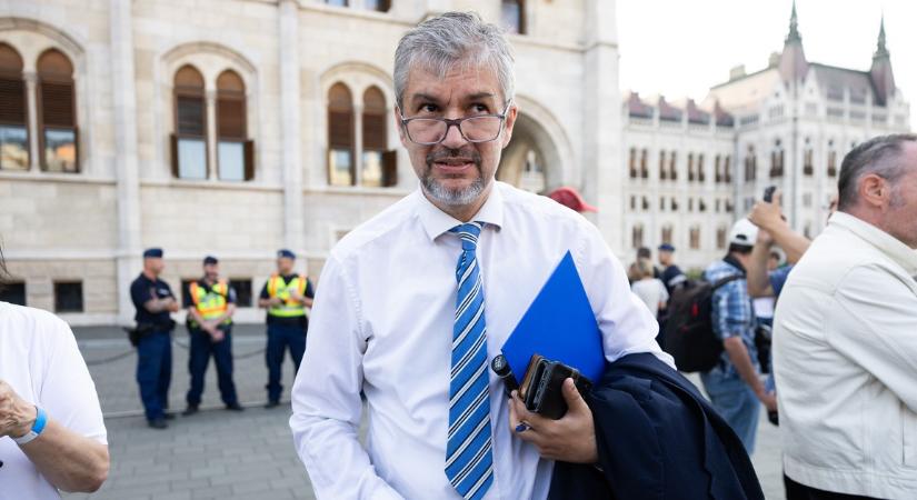 Egyre többen lépnek vissza a 2026-os választásoktól – Hadházy Ákos is nagy bejelentést tett - Blikk - Kvíz