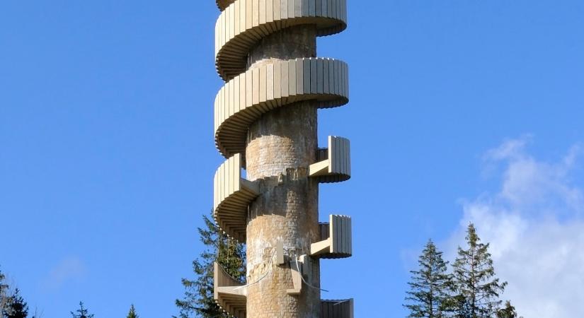 Omlik Mario Botta tornya - Tervlap