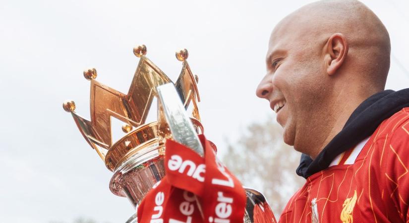 „Abszolút tökéletes” – erre a világklasszis csatárra vadászik a Liverpool - SportPoszt