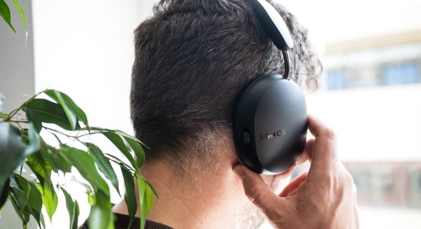Fontos frissítést kapott az egyéves megjelenési évfordulóra a Sonos Ace fejhallgató - 24.hu