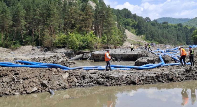 Parajd: újabb beszakadások történtek hajnalban a veszélyzónában - Maszol