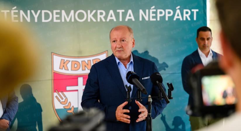 Elérte a KDNP, hogy a nagyobb boltokban ne lehessen minden pénztár önkiszolgáló - vasarnap.hu
