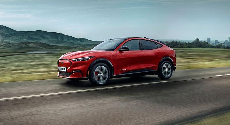 Nagy a baj az elektromos Mustangokkal - autopro
