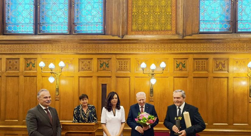 Vesztergombi Ferenc, a Szekszárdi borvidék legendás borásza életműdíjat kapott - Teol