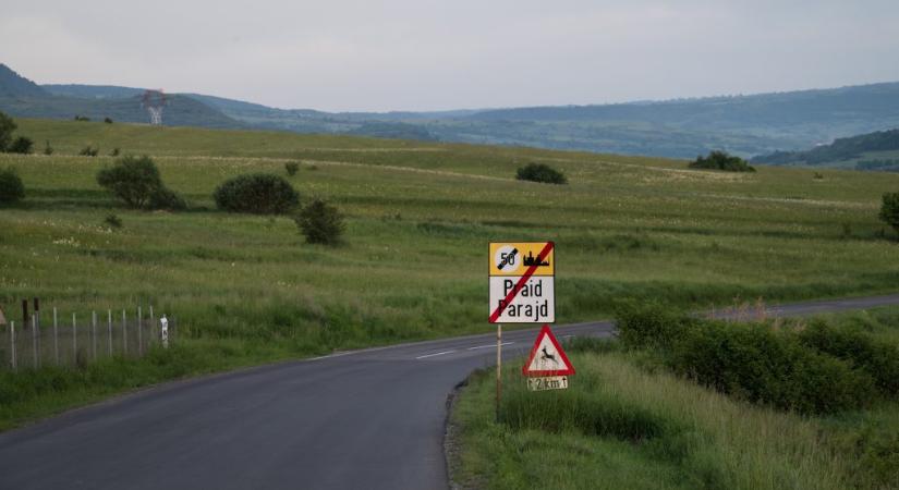 Alig észleltek felszínmozgásokat Parajd térségében - 24.hu