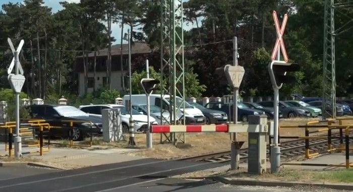 Kiterjesztik a Véda-rendszert a vasúti átjárókra is - Borsodhír