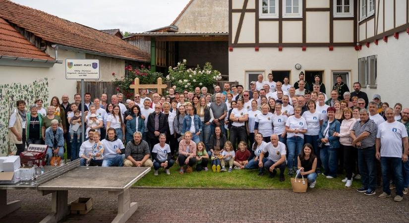 Harminc éve tart a barátság közöttük - Duol
