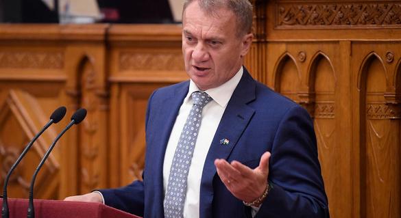 Nincs több titok: ki kell adni a kínai gigahitel részleteit - atv.hu