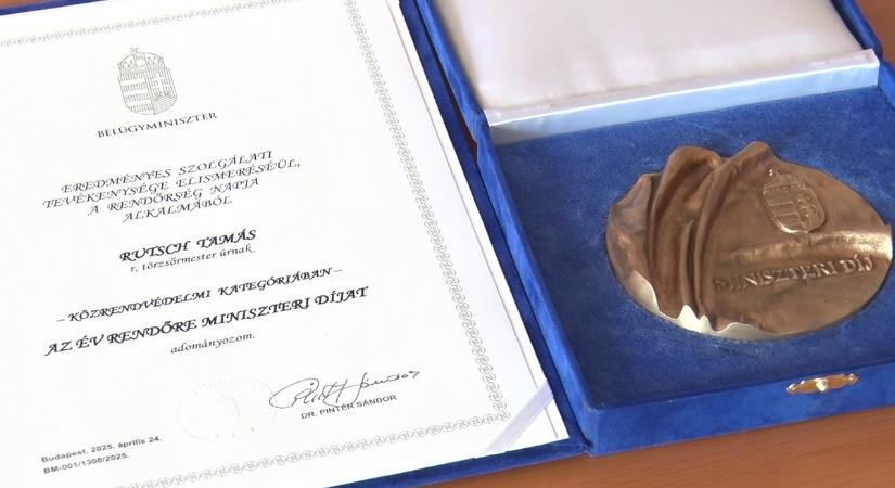Rangos kitüntetést vehetett át Rutsch Tamás törzsőrmester - Kanizsa Újság