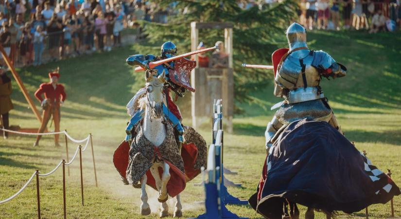 Vikingek, gladiátorok és lovagok „harcolnak a váradiakért” - Maszol