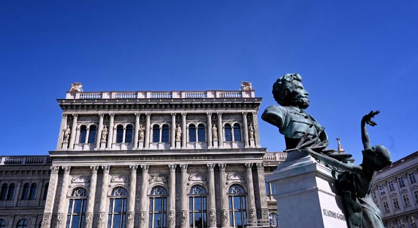 Pénteken demonstrálnak és petíció átadására készülnek a HUN-REN dolgozói - HVG - Itthon