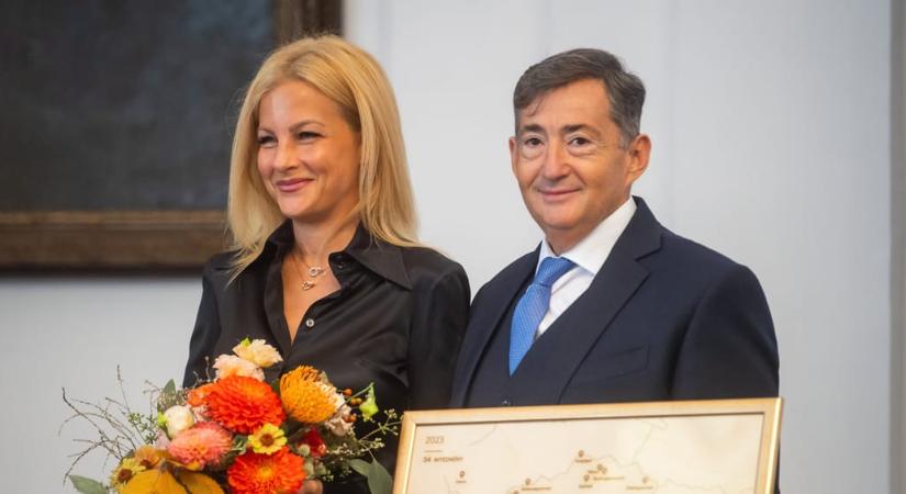 15 milliárd forint fölé ugrott Mészáros Lőrinc alkuszcégének nyeresége - HVG - Vállalkozás