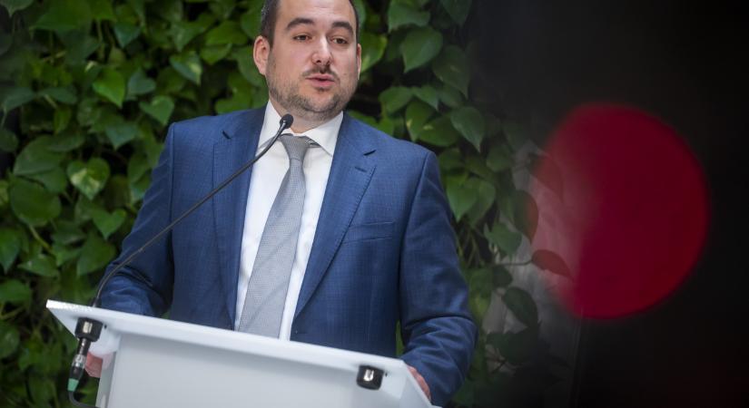 MÁV-vezér tavaly decemberben: „Jövő év elején nekiállunk, a nyárra pedig megcsináljuk” – nem csinálták meg - 444.hu