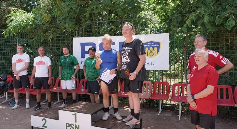 Pályára léptek a beteg kisfiúért - Bama