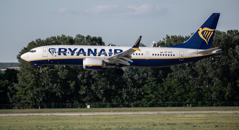 Riasztást rendeltek el egy leszállásra készülő Ryanair-gép miatt Ferihegyen - Népszava