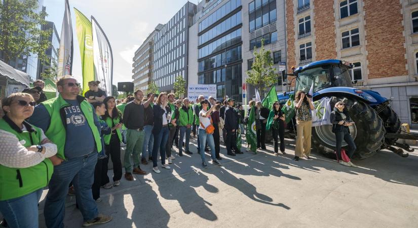 Fellázadnak az Európai Bizottság ellen az uniós gazdálkodók – elegük lett a hazugságokból, most összefogásra hívnak - VG