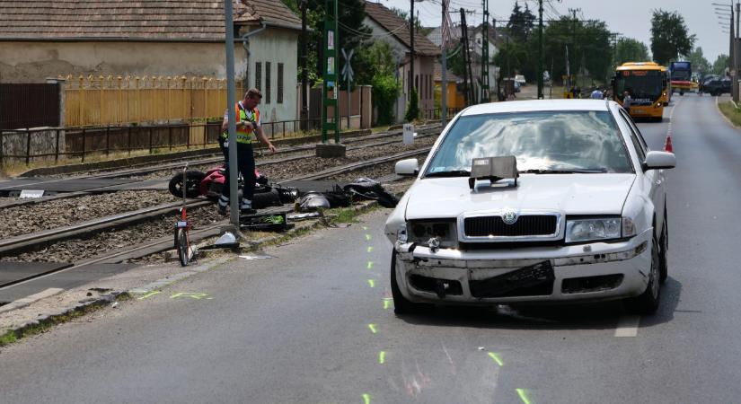 Motoros a HÉV-síneken: képeken a megrázó soroksári baleset - Infostart
