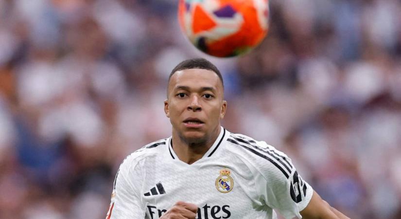 Kylian Mbappét akut problémával szállították kórházba - Rangadó