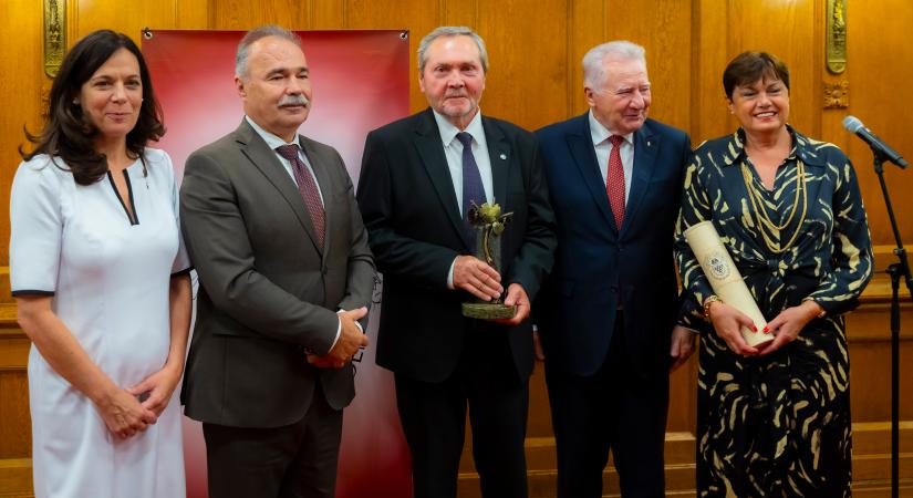 Vesztergombi Ferenc kapta idén a Magyar Bor Akadémia Életmű Díját - Trademagazin