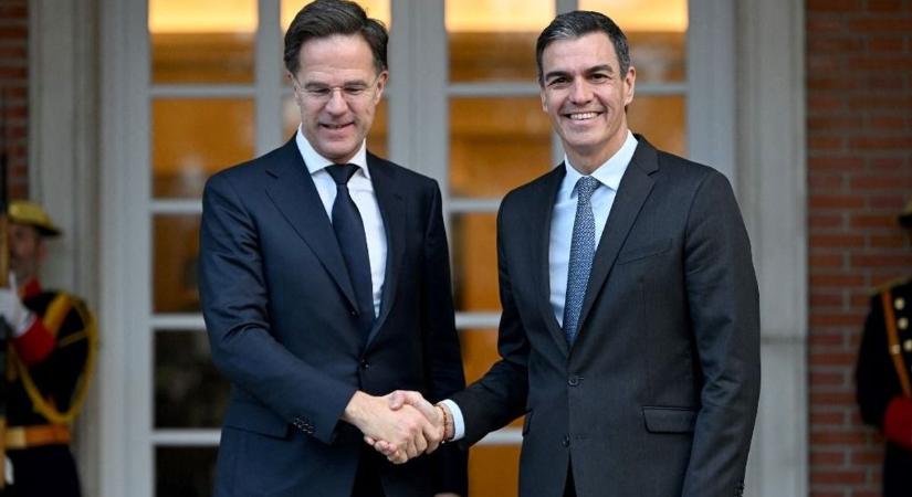 A spanyol miniszterelnök fityiszt mutatott Mark Rutte NATO-főtitkárnak: elutasítja az „irracionális” védelmi költségvetés-növelést - VG