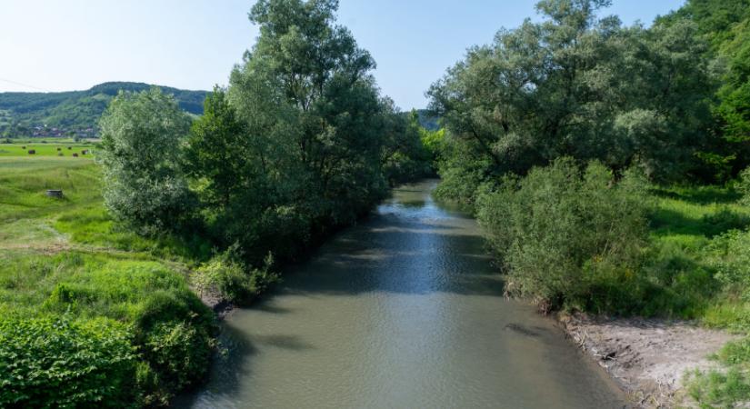 Újra beomlott a parajdi sóbánya, megint sós víz került a Korond-patakba - Karpat.in.ua