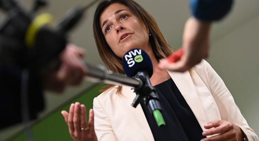 Varga Judit bizonyítékkal állt elő, azonnal letiltotta a képe alatti kommentlehetőséget - Promotions