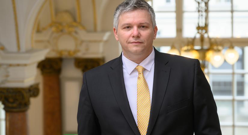 A jövőnk záloga: a középvállalatokat sikerre vinni - kkvmagazin.com