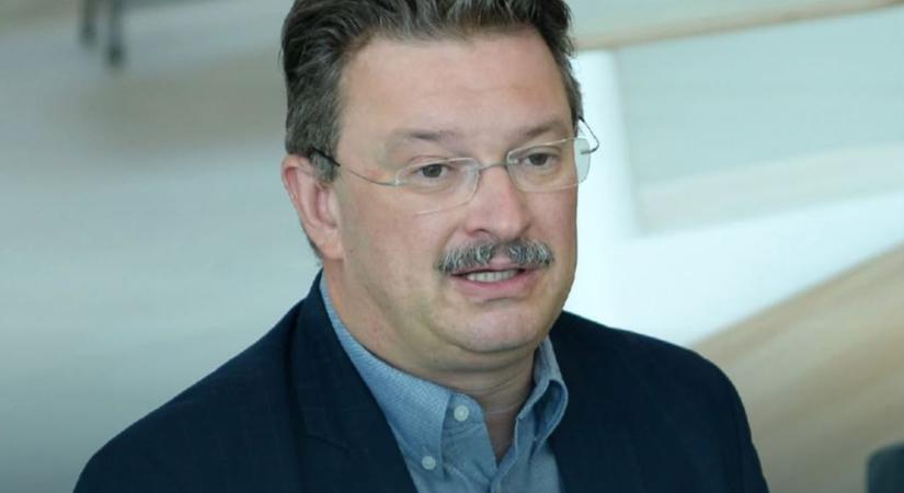 Rektor lehet Bács Zoltán - Civishír