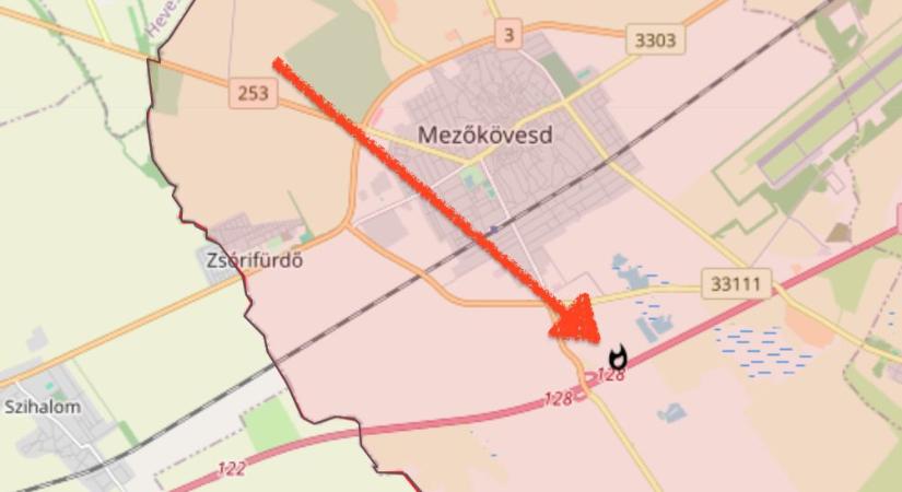 Kigyulladt egy autó Mezőkövesdnél - Borsodhír