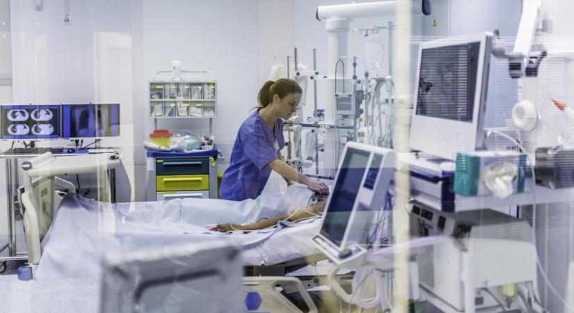 Agyhalott nő szült gyermeket – 4 hónapig tartották életben a magzat miatt - HáziPatika