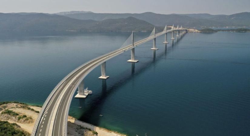 Hány fokos a tenger vize Horvátországban és Montenegróban? - Szabad Magyar Szó