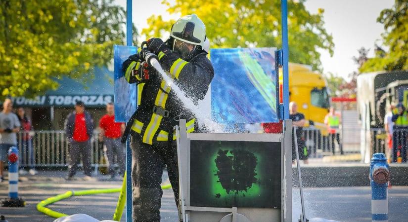 Emberfeletti küzdelem - Pénteken eldől, ki lesz a ország legerősebb tűzoltója - Kövesd velünk az eseményeket online! - Vaol