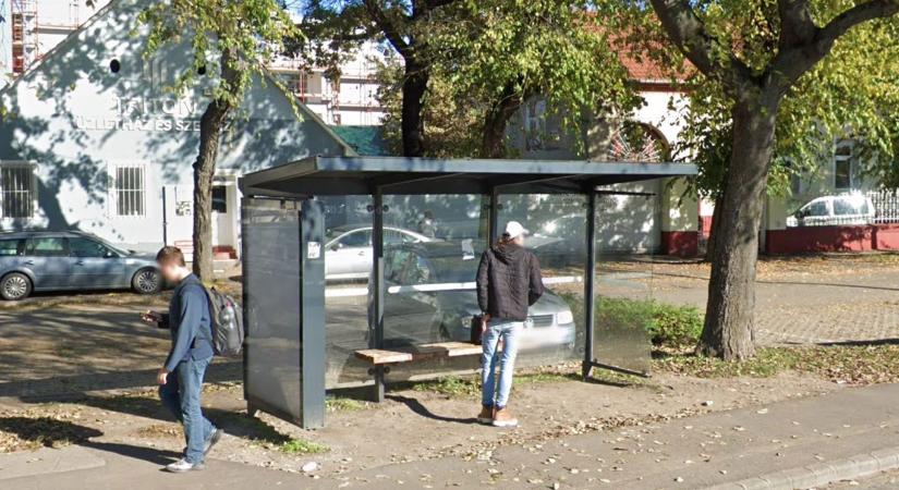 Hosszabb időre áthelyezik a belvárosi buszmegállót - Civishír