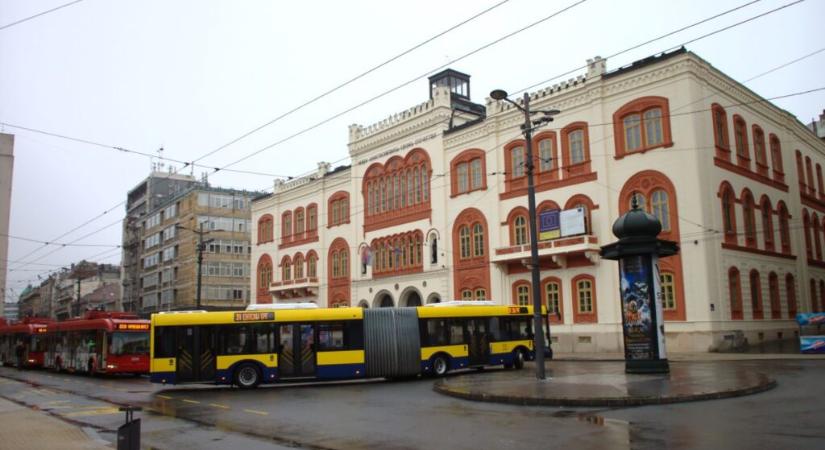 Bezárhatják az egyetemeket, mert az állam nem fizeti a számlákat - Szabad Magyar Szó