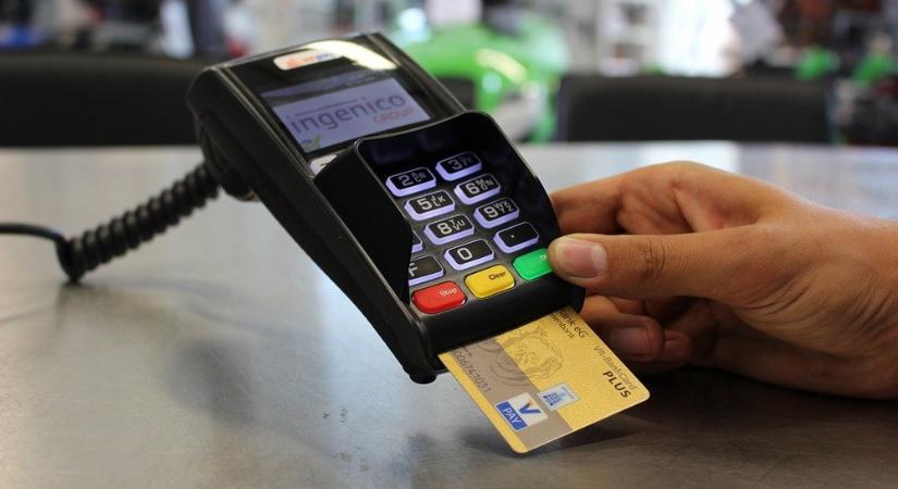 Lopott bankkártyával vásárolt két vasi férfi - Ugytudjuk