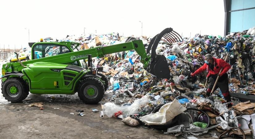 Tovább romlott a hulladék újrahasznosításának aránya Romániában - Maszol