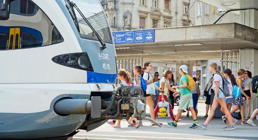 Újabb meglepetéssel rukkolt elő a kormány - HírTV