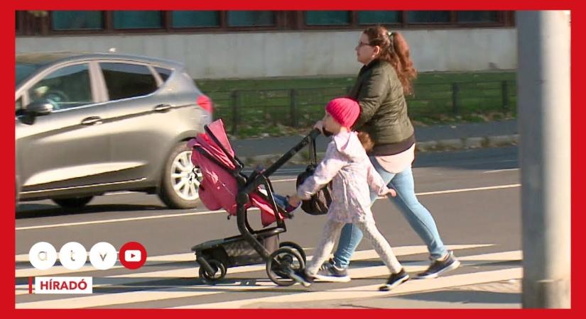 Családi adókedvezmény: sokan meglepődhetnek augusztustól a fizetésükön - atv.hu
