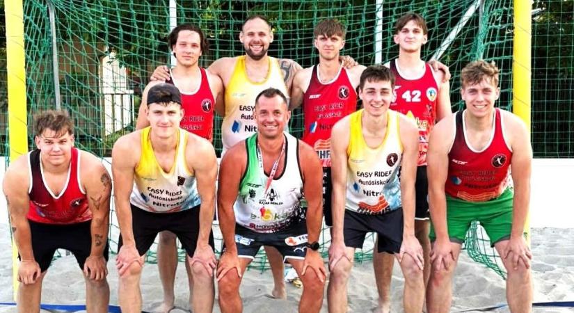 Agárdon indul a győriek strandkézilabda szezonja - Kisalföld