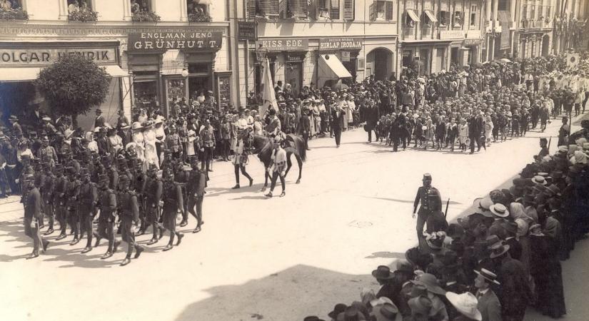Tudta-e, mikor került Szombathelyre a Szent Márton-ereklye? Több, mint száz éves retró fotókkal! - Vaol