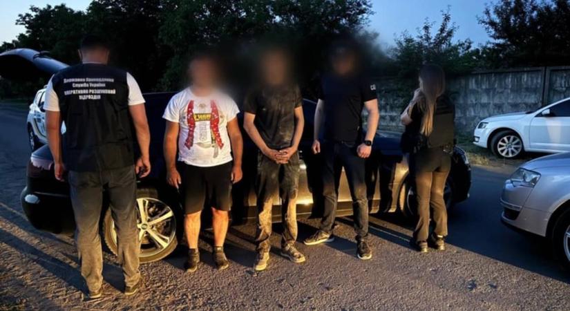 Határsértők buktak le Asztély közelében - Kárpátinfo