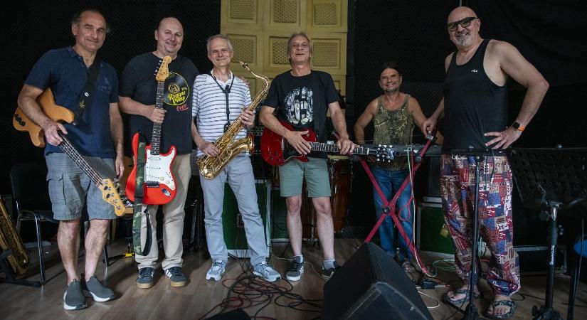 Negyven éve zenél a Ladánybene 27, ami azt is jelenti, hogy ennyi ideje létezik a magyar reggae - Népszava