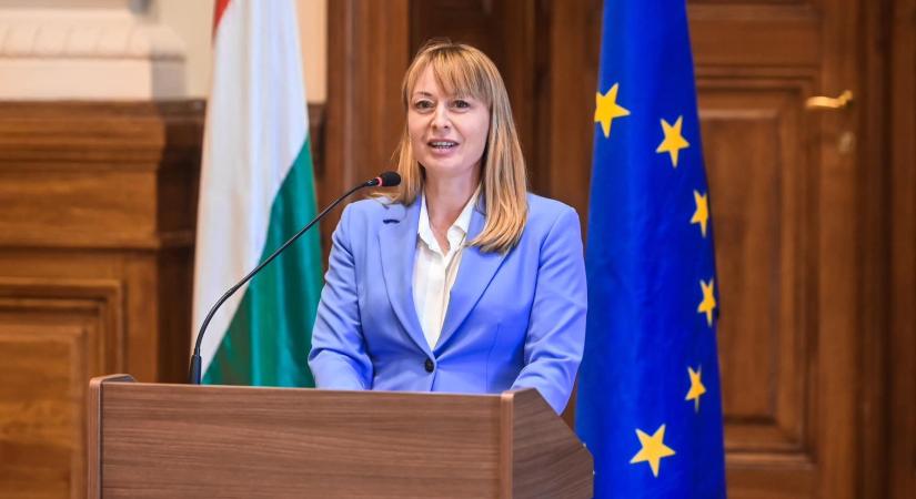 Bólya Boglárka: Munkacsoport vizsgálja az NGO-knak juttatott uniós források átláthatóságát - vasarnap.hu