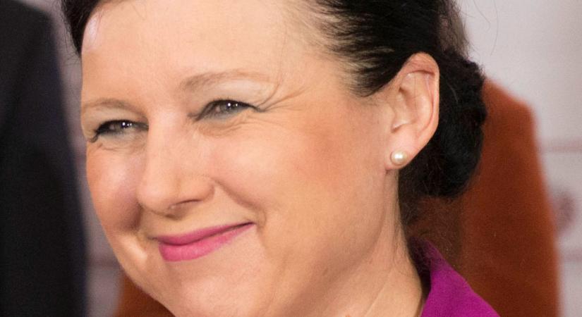 Věra Jourová: Orbán már nemcsak a hatalomért küzd, hanem az életéért is - 444.hu
