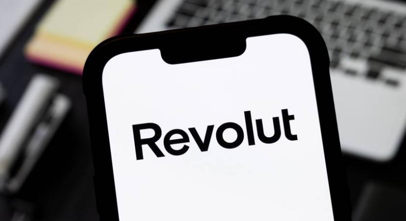 Fizetőssé válhat a Revoluton az utalás, ha ezt a törvényt elfogadják: sokakat érint a változás - Femina